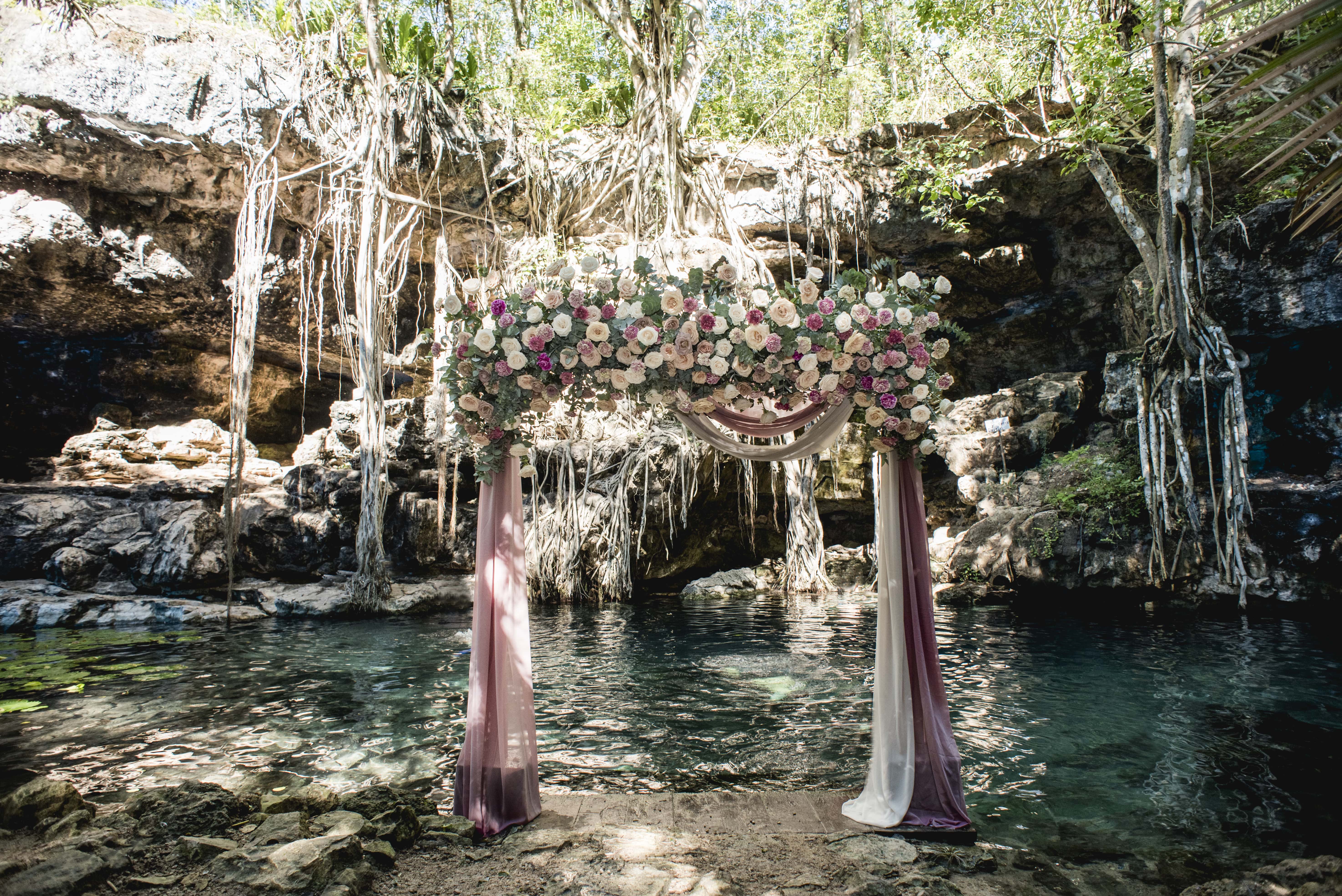 wedding in cenote