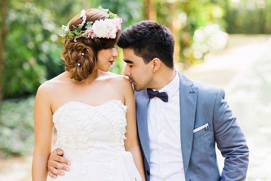 Lovely wedding kiss at Hacienda Uayamon