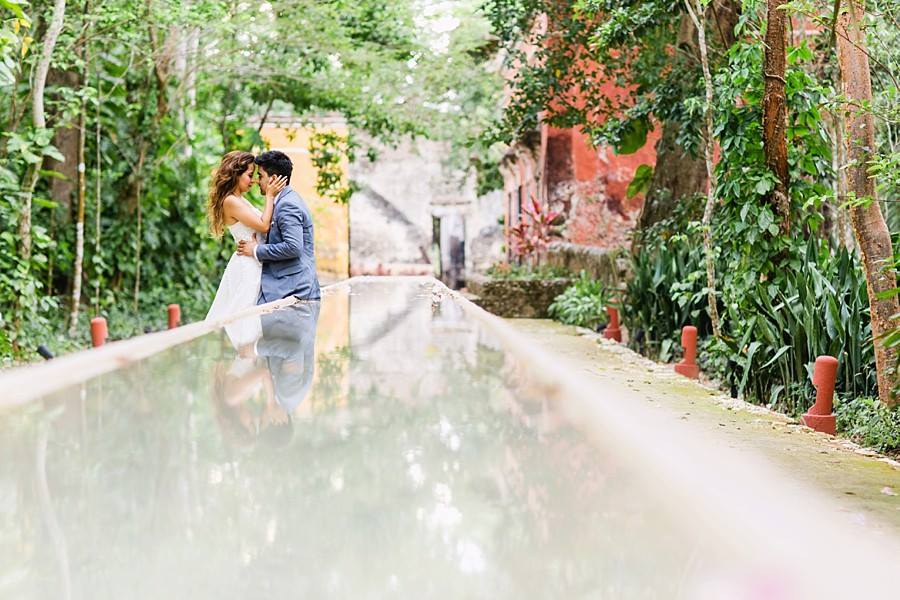 Wedding Couple Kiss at Destination Wedding