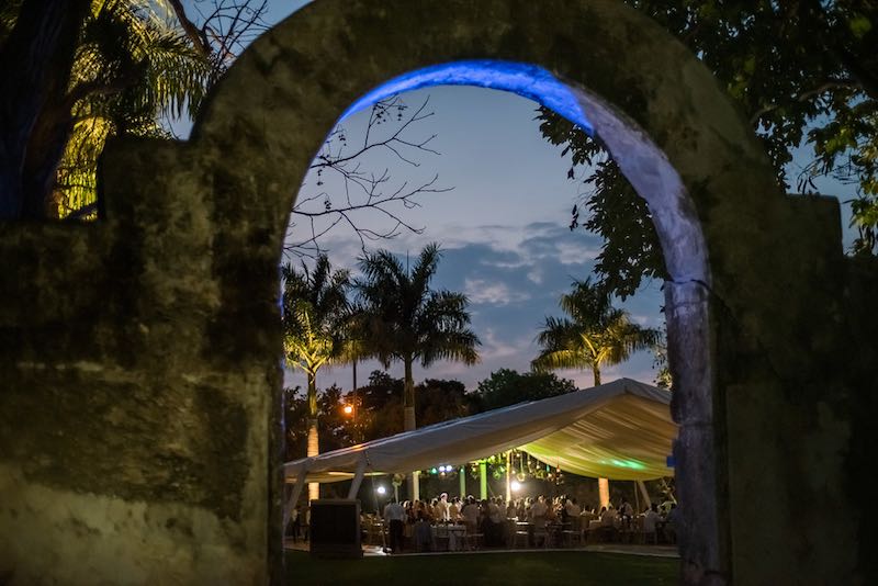 Boda en Hacienda Yucateca- Marifer y Miguel-festejo2.jpg