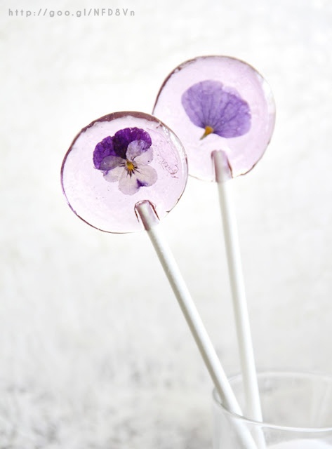 inspiración de bodas Violet Tulip 
