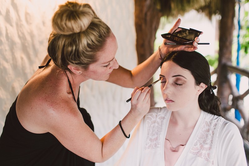 wedding beach makeup