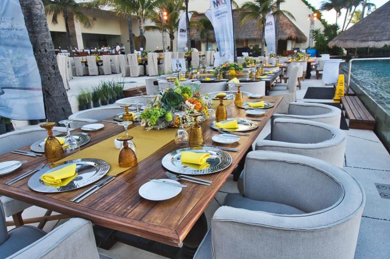 beautiful outdoor table and chair wedding decoration