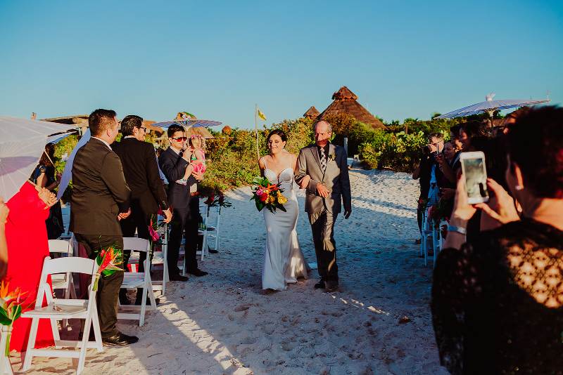 Wedding at celestun beach civil cermony