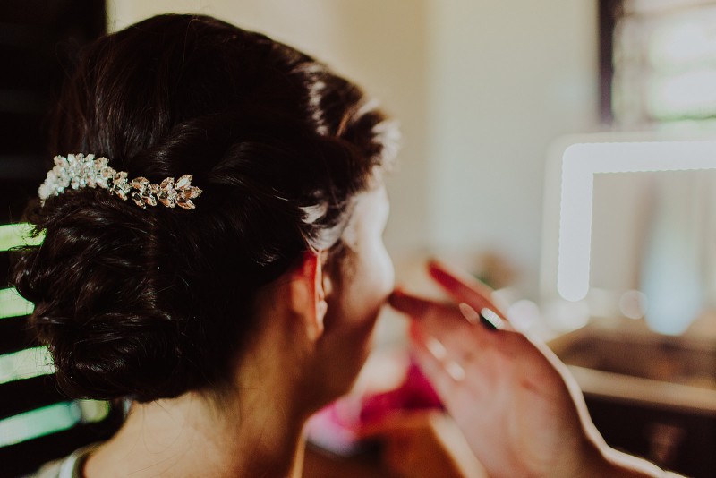 Wedding hair headdress