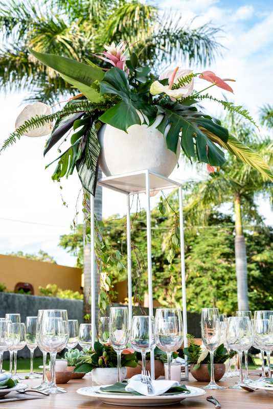 Flower ornaments for weddings in Cancun