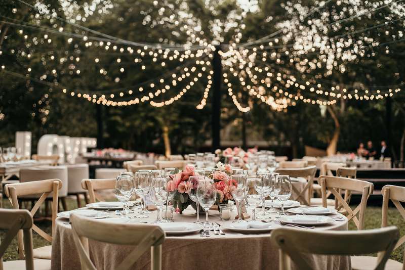 Beautiful vintage decor for your Cancun wedding