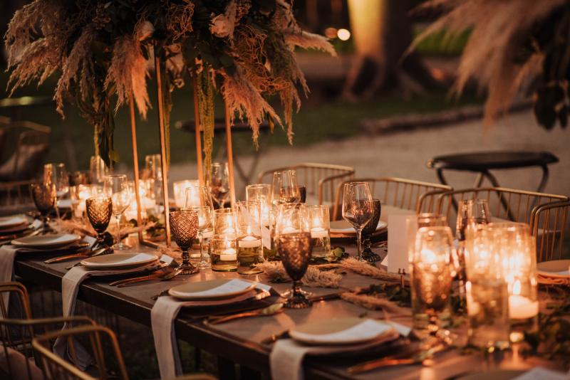 Vintage wedding furniture in Cancun